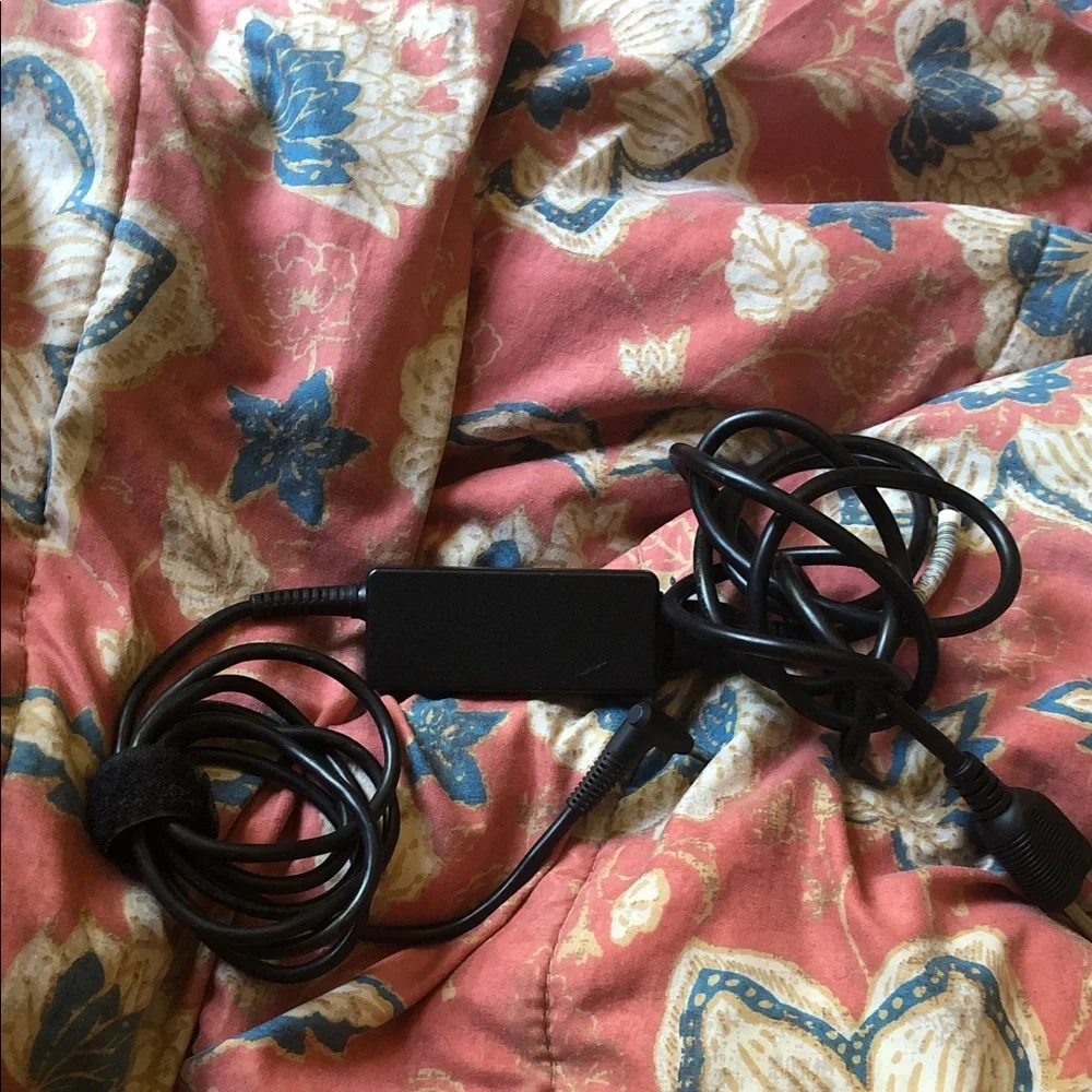 HP Black Laptop AC Adapter Charger with Barrel Connector
